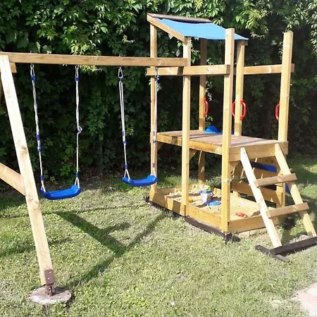 In 40806 בית נופש Balatonmáriafürdő