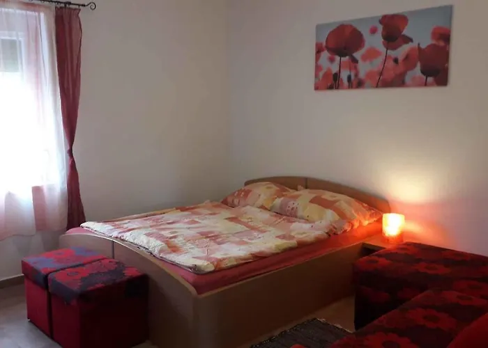 In 40806 * Balatonmáriafürdő